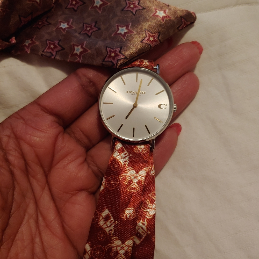 coach ⌚ - Picture 4 of 4